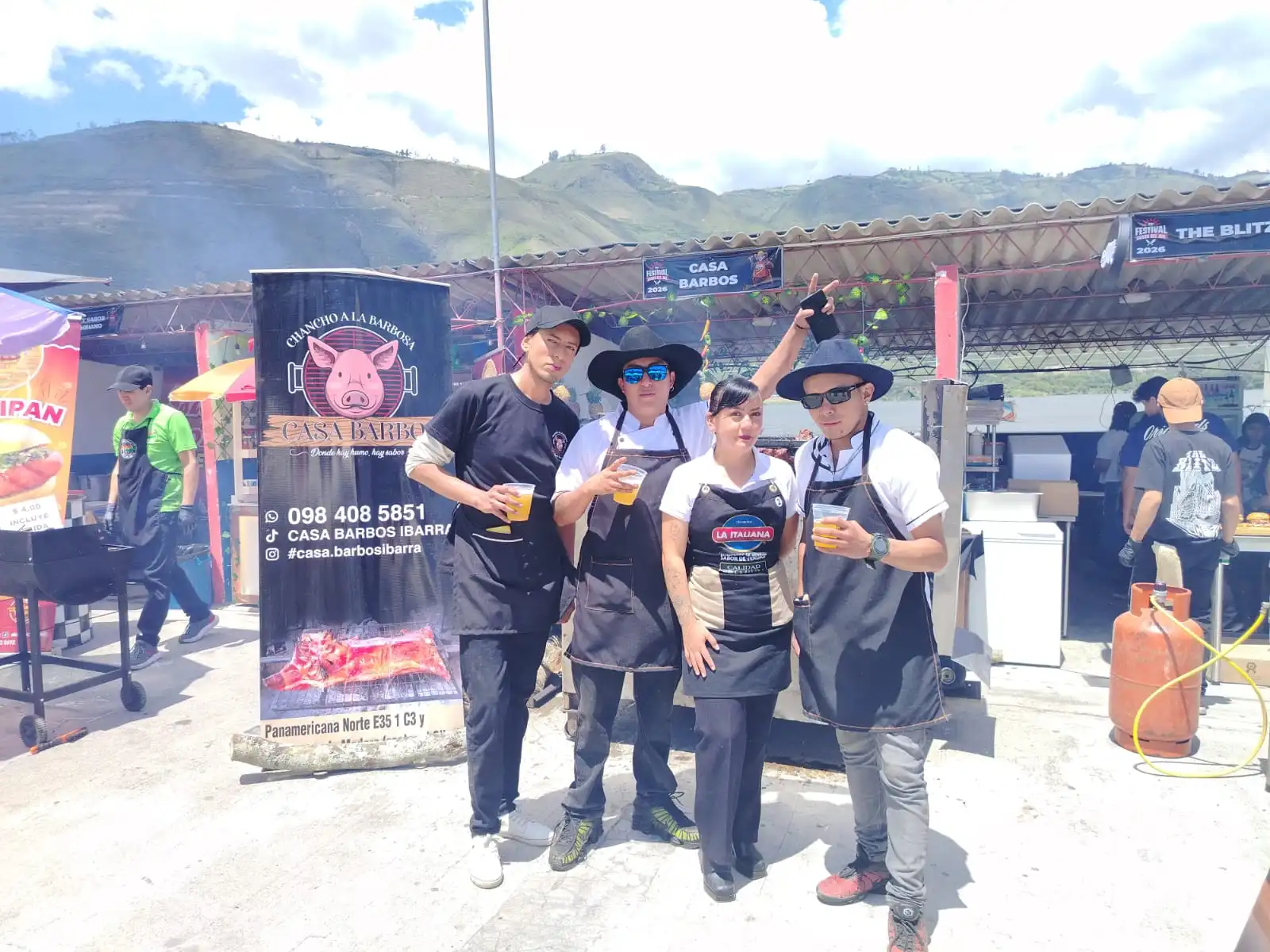 Equipo maestro de Casa Barbosa en el Festival de Brasas